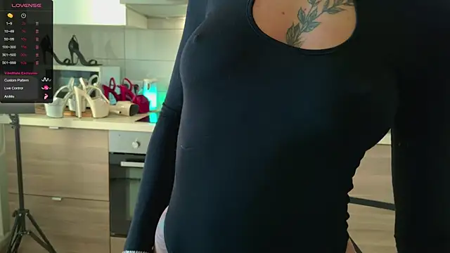 MissLovex online show from September 26, 3:32 am