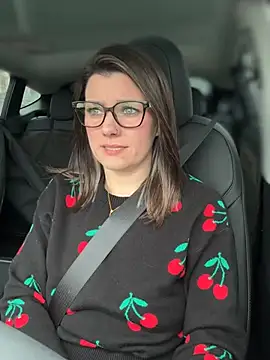 LadyLena1 online show from January 4, 9:09 pm