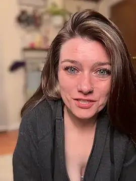 LadyLena1 online show from March 10, 2:17 am