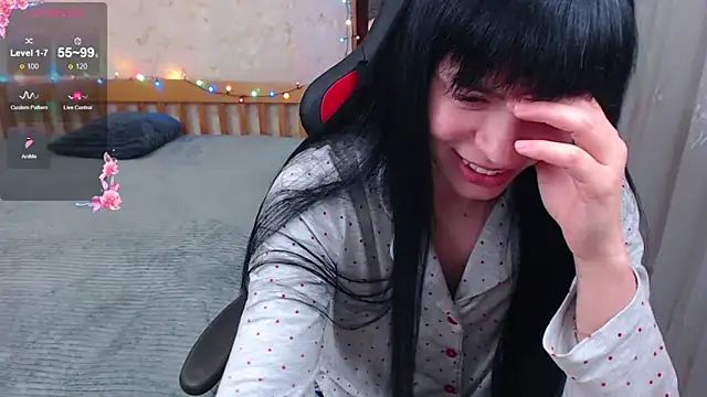 JuicyJess online show from December 18, 9:21 pm