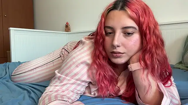 bybabyblue online show from March 31, 5:24 pm