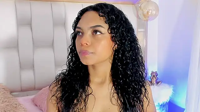 Snapshot of BeckyRusso chatting on March 12, 12:47 pm BeckyRusso online show from March 12, 12:47 pm