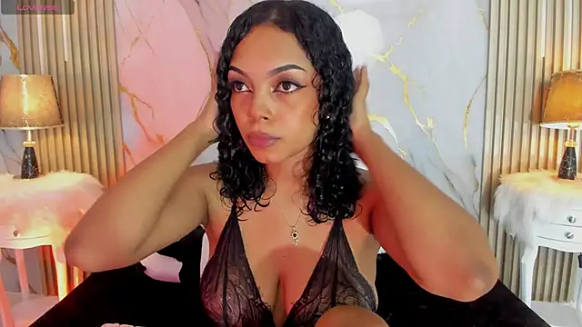 Snapshot of BeckyRusso chatting on November 13, 12:48 pm BeckyRusso online show from November 13, 12:48 pm