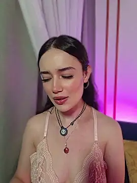 Kate Amaretto  online show from April 5, 1:25 am