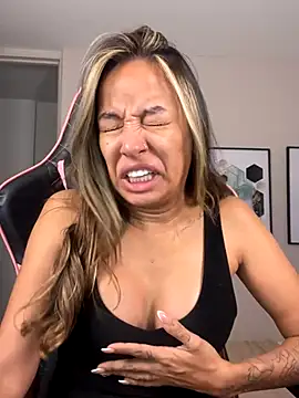 DianaHopson online show from September 11, 10:04 am