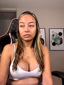 DianaHopson online show from September 13, 10:26 am