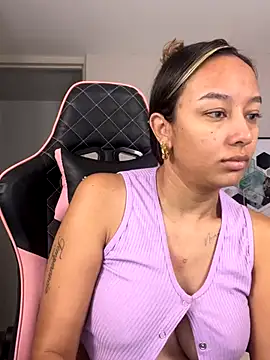 DianaHopson online show from October 1, 10:43 am