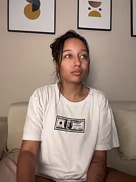 DianaHopson online show from June 7, 5:16 pm