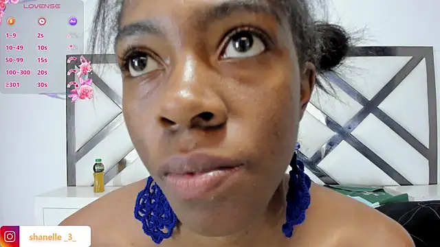 Shanelle   online show from January 5, 5:27 pm