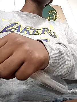 Shanelle   online show from February 23, 1:41 pm