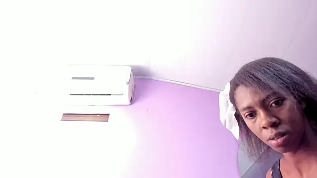 Shanelle   online show from April 9, 1:49 pm