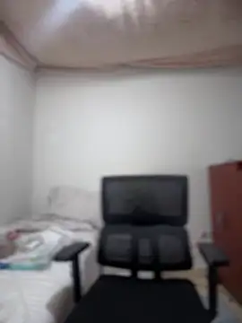 lilian prada online show from April 17, 7:50 pm