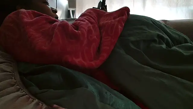 ROXYNL online show from February 14, 8:31 am