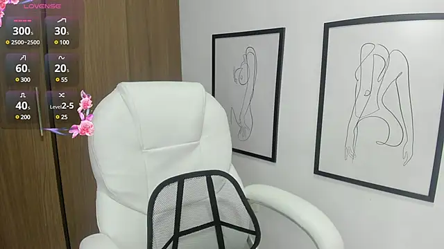 cutewhitneyr online show from January 29, 12:56 pm