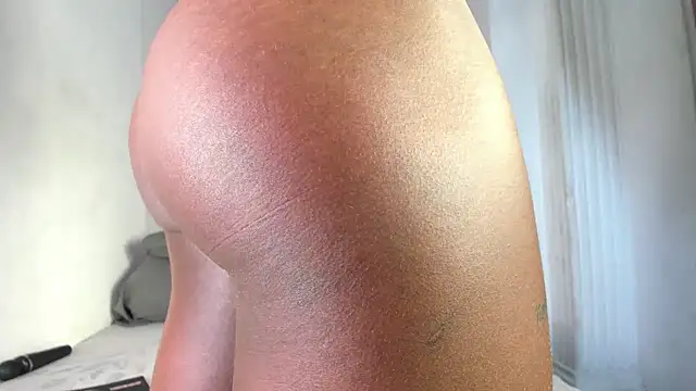 ebonnyygoddes online show from October 9, 7:01 pm