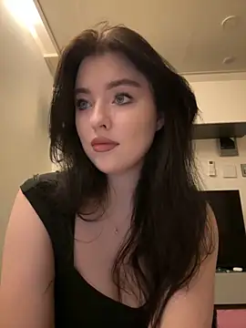 Angela Fosterr online show from March 1, 5:26 pm