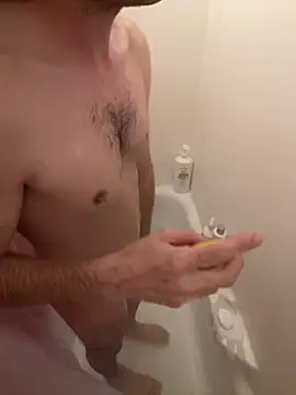 Snapshot of demonslayerr999 chatting on December 3, 7:27 am demonslayerr999 online show from December 3, 7:27 am