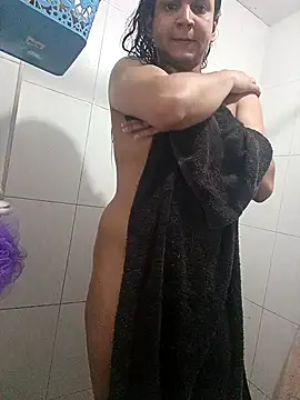 Andrys  online show from April 22, 10:00 pm