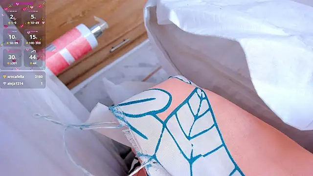 samantha x s online show from December 29, 1:45 am