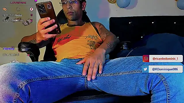 FuckHardlove online show from February 28, 4:43 am