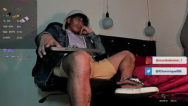 FuckHardlove online show from September 15, 4:34 am