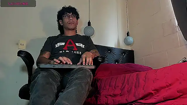 FuckHardlove online show from September 26, 6:12 pm