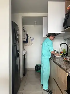 Ameellie online show from October 24, 3:52 pm