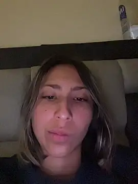 Ameellie online show from December 16, 3:50 pm