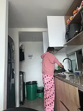 Ameellie online show from January 10, 3:14 pm