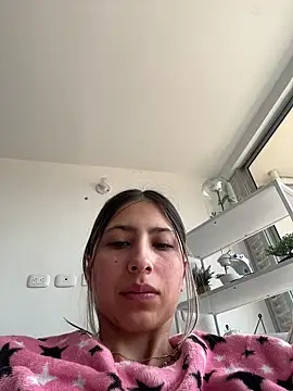 Ameellie online show from March 4, 3:07 pm