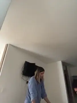 Ameellie online show from April 19, 6:10 pm