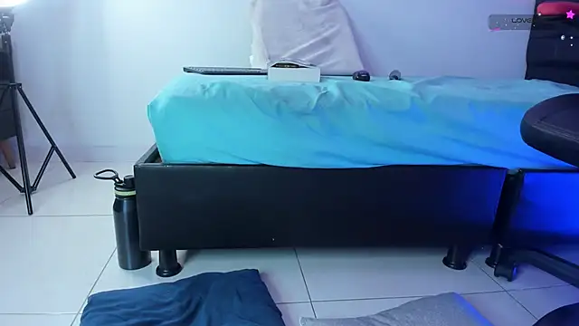 Mia depp online show from March 11, 10:53 pm