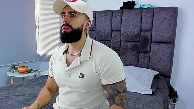 Zack Froone online show from February 13, 6:38 pm