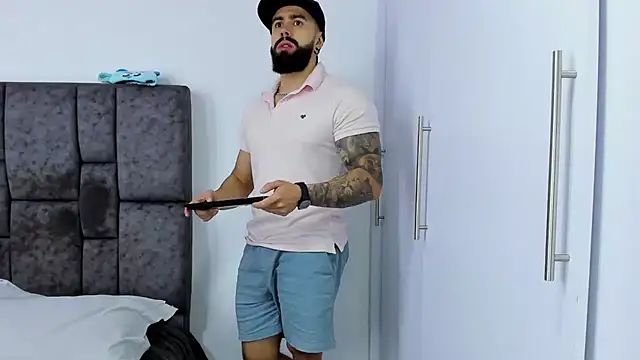 Zack Froone online show from February 26, 1:41 pm