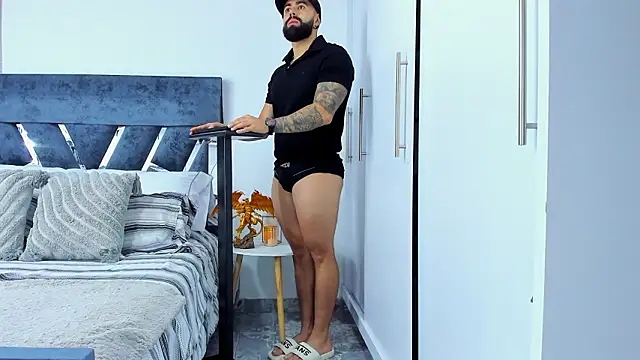 Zack Froone online show from February 5, 12:43 pm