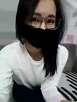 Snapshot of I_AM_NOT_A_SLUT chatting on February 12, 4:33 am I AM NOT A SLUT online show from February 12, 4:33 am