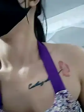 Snapshot of I_AM_NOT_A_SLUT chatting on February 13, 6:52 am I AM NOT A SLUT online show from February 13, 6:52 am