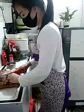 Snapshot of I_AM_NOT_A_SLUT chatting on March 3, 3:08 am I AM NOT A SLUT online show from March 3, 3:08 am