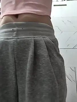 I AM NOT A SLUT online show from March 13, 4:08 am