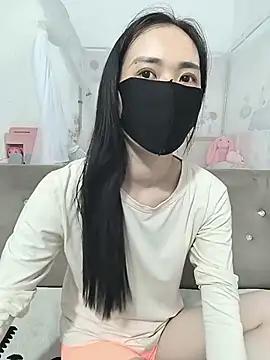 I AM NOT A SLUT online show from July 28, 1:01 am