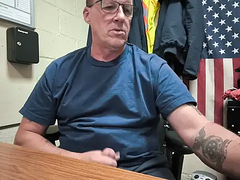 Cockrub1 online show from June 15, 3:25 pm