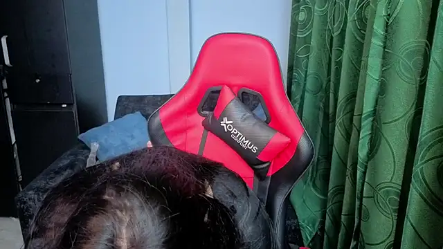 charlotee lovee69 online show from April 9, 4:01 am