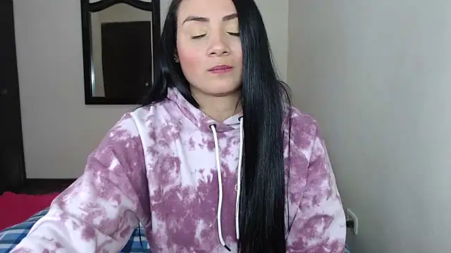 Snapshot of celeste_2023 chatting on December 11, 9:41 am celeste 2023 online show from December 11, 9:41 am