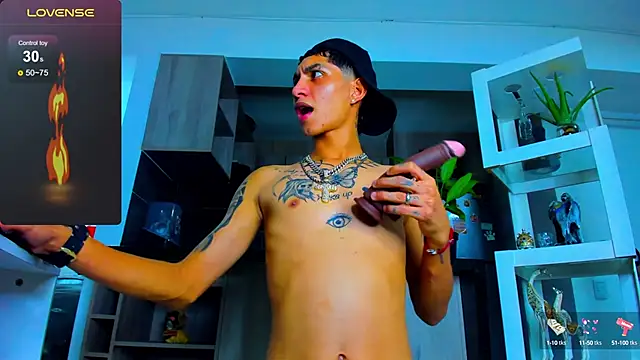 Snapshot of Hardcockboysxxx chatting on February 26, 7:20 am Hardcockboysxxx online show from February 26, 7:20 am