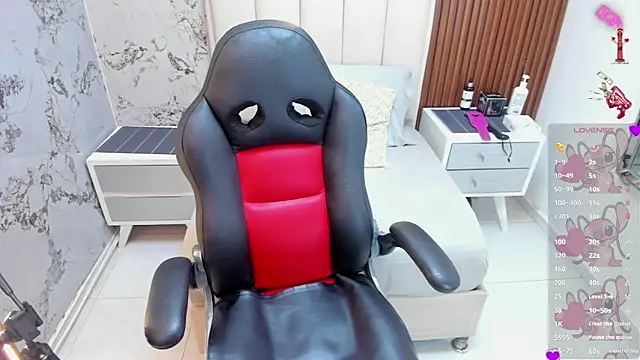 MILEY JOAS2 online show from April 17, 8:01 pm