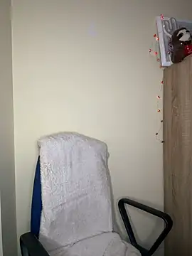 Snapshot of Teylor_Love chatting on February 19, 7:48 pm Teylor Love online show from February 19, 7:48 pm