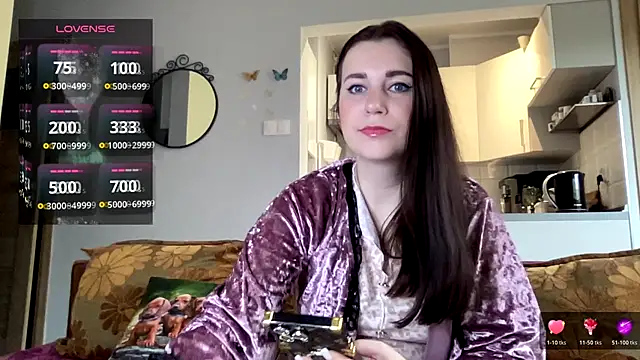 Snapshot of Teylor_Love chatting on October 22, 12:05 pm Teylor Love online show from October 22, 12:05 pm