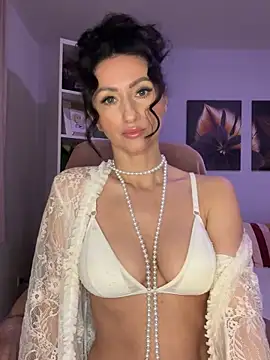 Snapshot of KatyEvanss chatting on September 20, 6:31 pm KatyEvanss online show from September 20, 6:31 pm