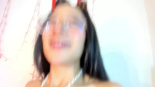 Cloe Leee online show from March 2, 8:16 am