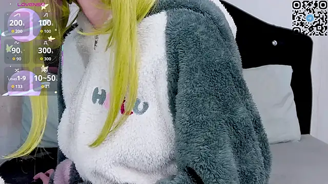 Snapshot of nonawhitemm chatting on October 20, 11:38 pm nonawhitemm online show from October 20, 11:38 pm